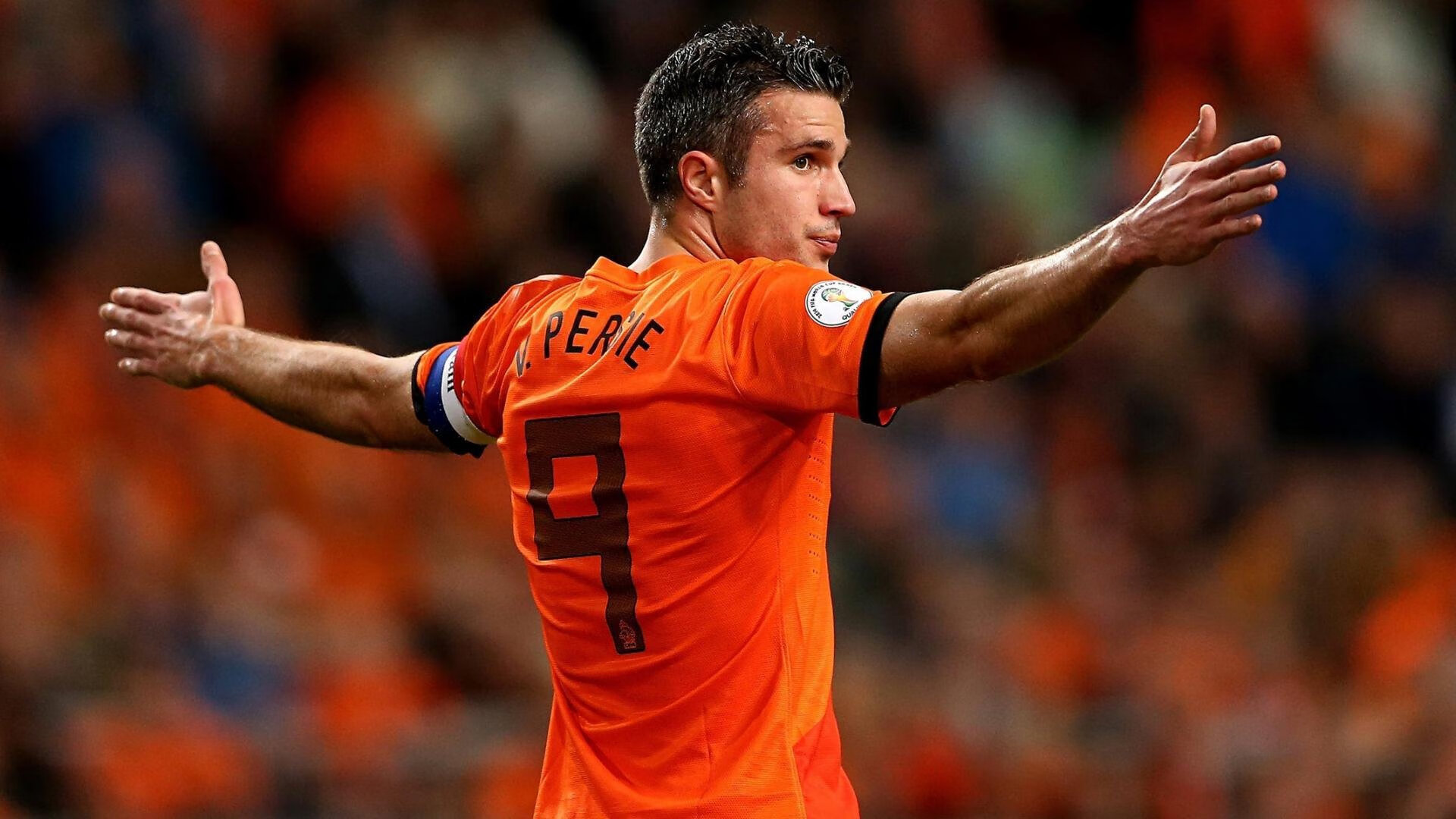 开云kaiyun-米兰双雄奋力争冠，意甲竞争日趋激烈